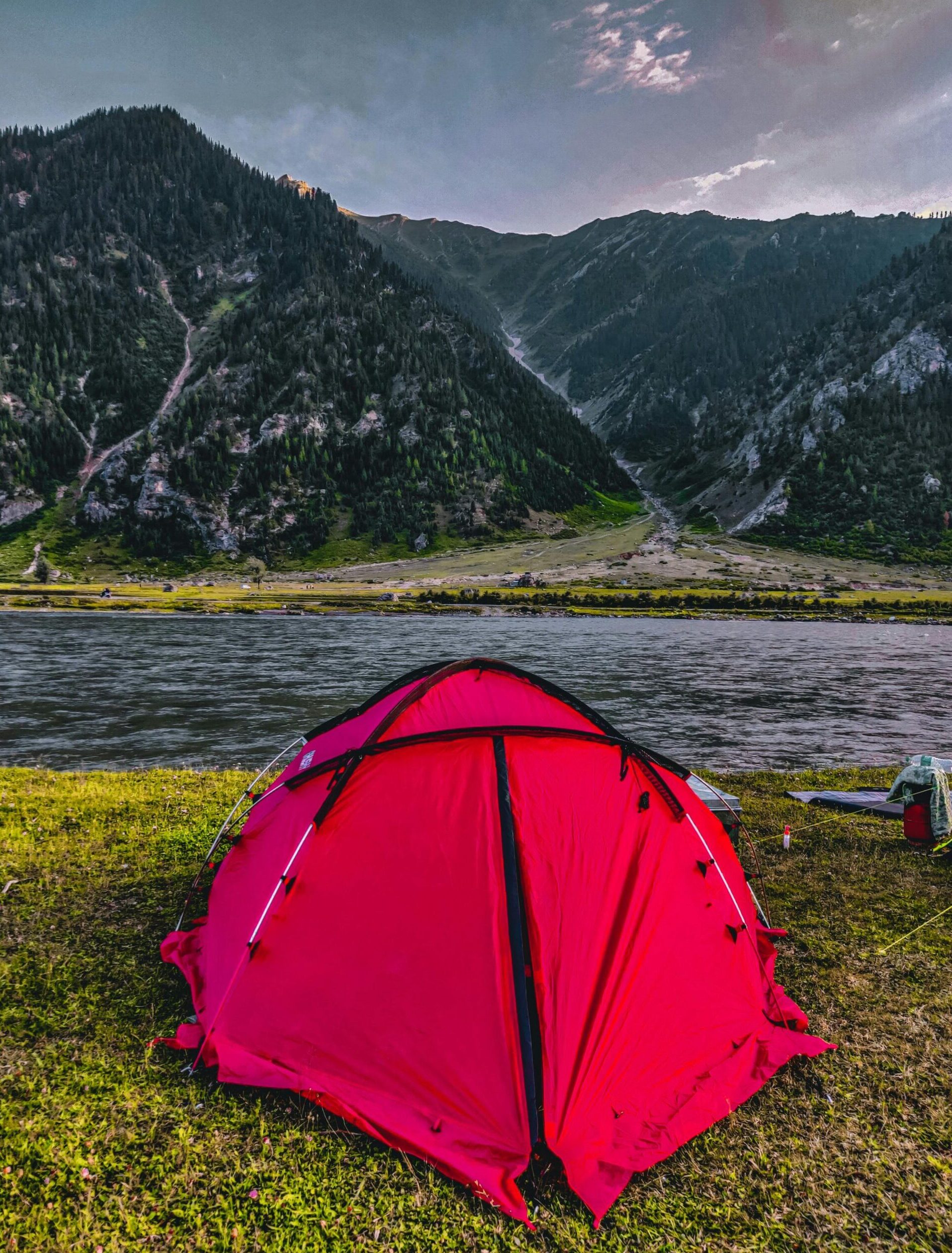 Riverside Camping